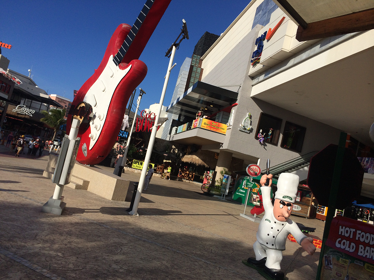 Cancun America Town Hard Rock Cafe